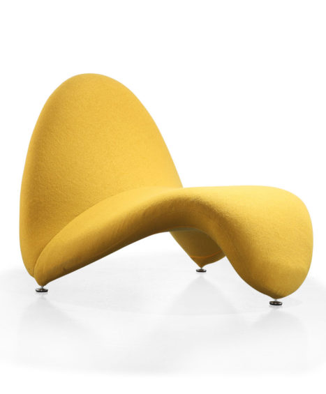 Aphrodite Chaise in Pastel Yellow
