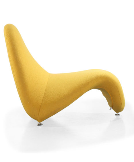 Aphrodite Chaise in Pastel Yellow